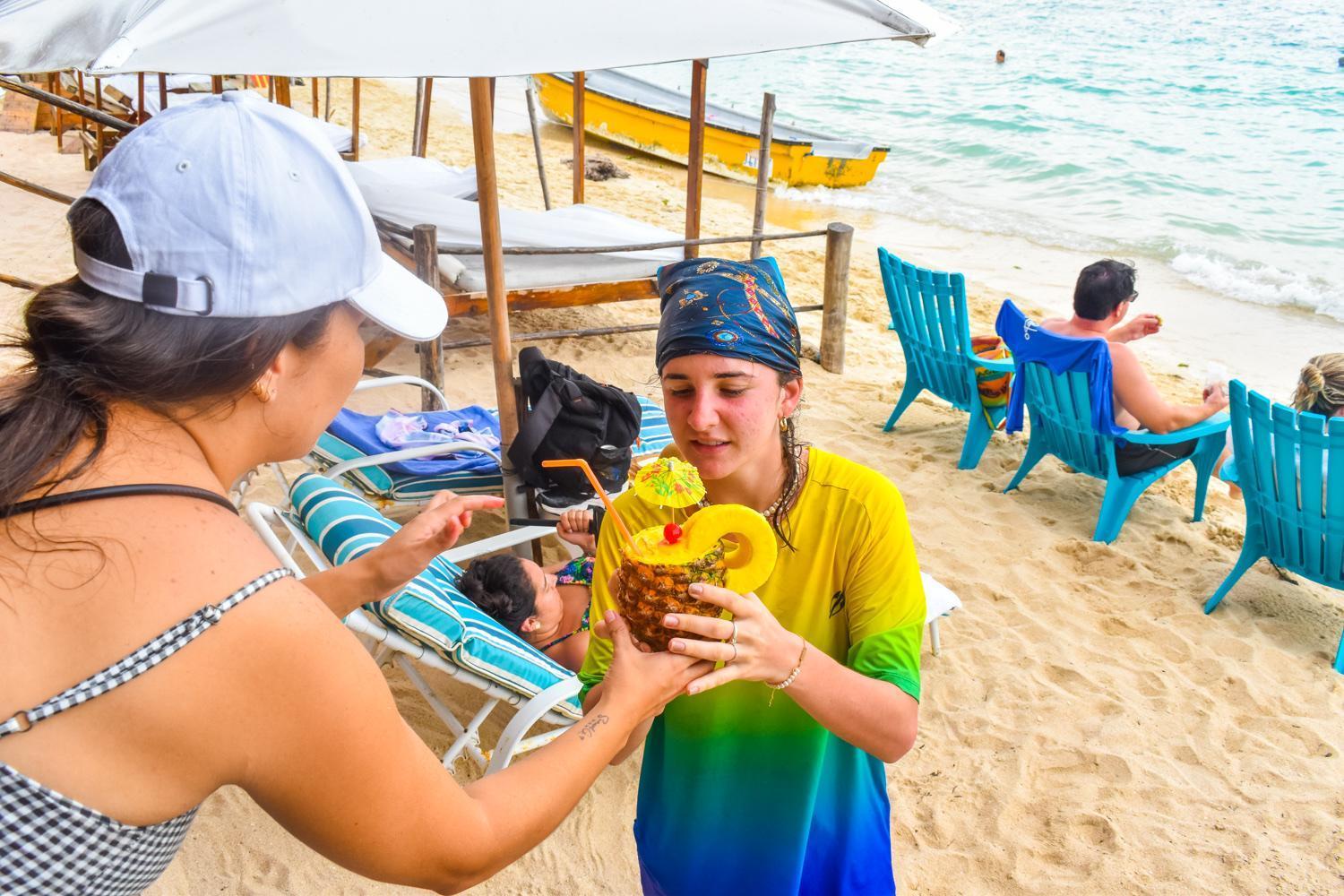 Tequila Sunbeach Baru Eco-Hotel Pendales المظهر الخارجي الصورة
